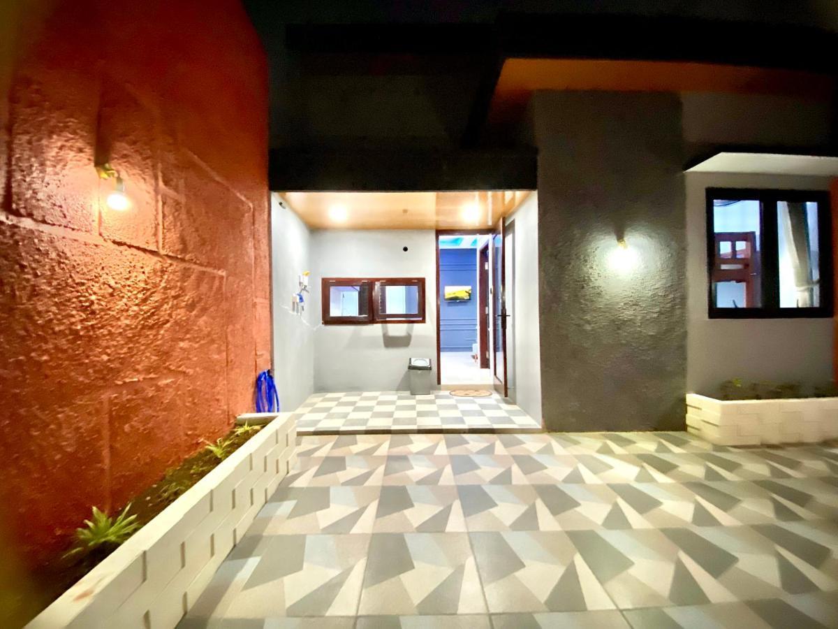 Hostel Good Feeling Ketapang Harbour Zewnętrze zdjęcie