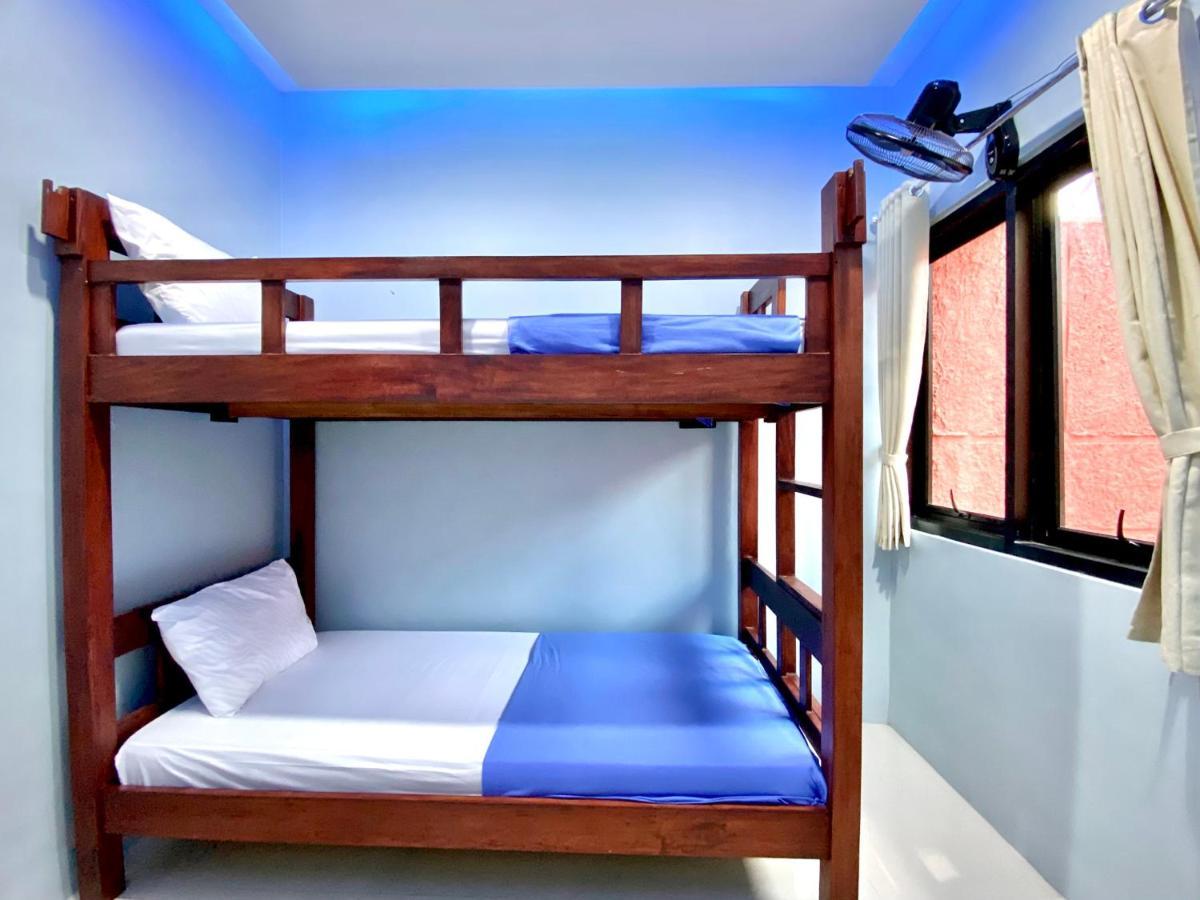 Hostel Good Feeling Ketapang Harbour Zewnętrze zdjęcie