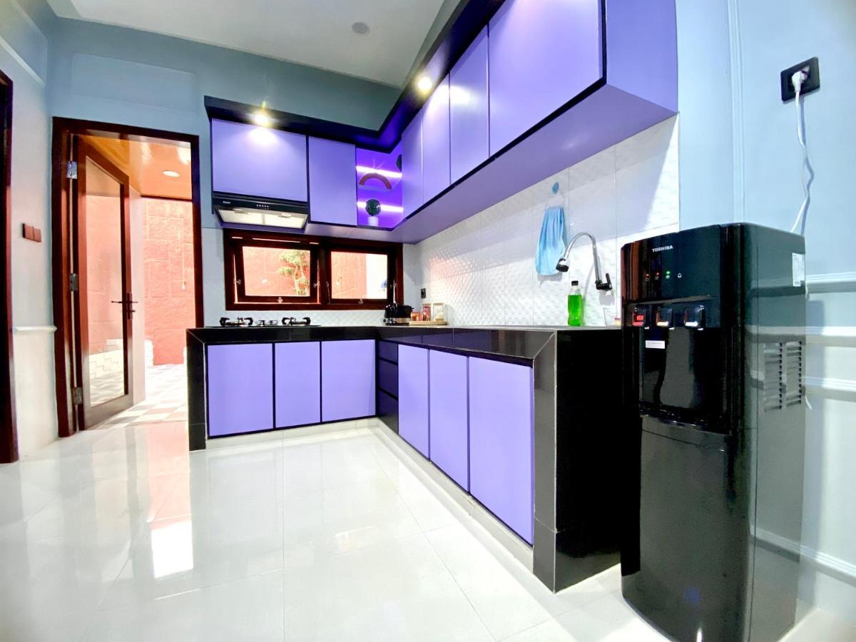 Hostel Good Feeling Ketapang Harbour Zewnętrze zdjęcie